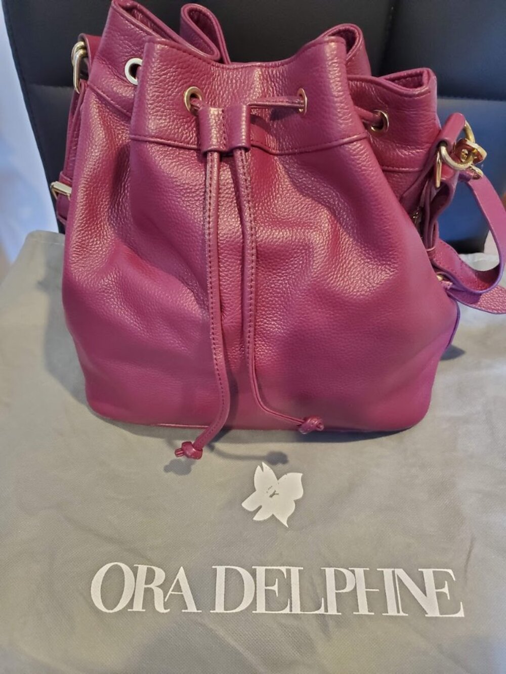 Ora Delphine Purple/Magenta Claire Bucket/Shoulder Bag